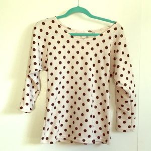 Rarashow: Spotted black and beige sweater!